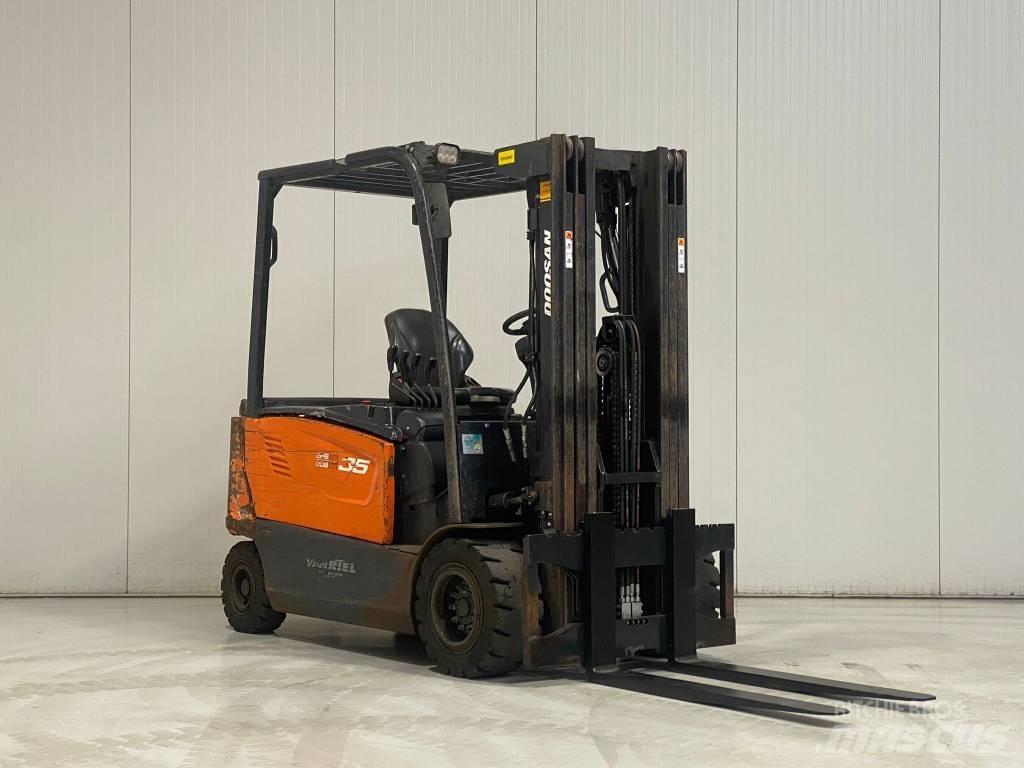 Doosan B35X-7 Elektro Stapler