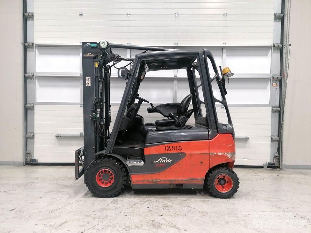 Linde E25-01 Elektro Stapler