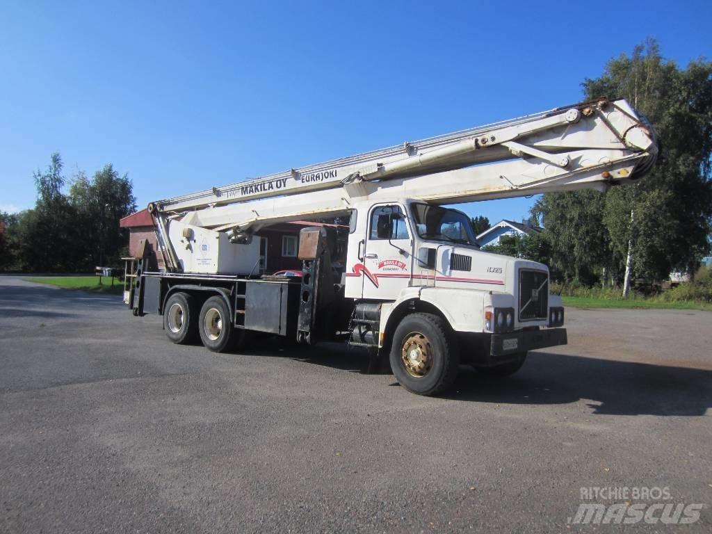 Volvo N 7 6X2 4600 Kranwagen