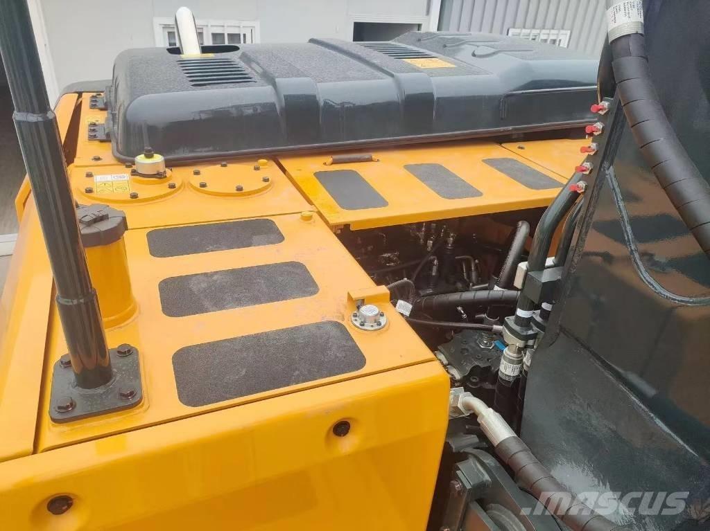 Hyundai HX 220 Raupenbagger