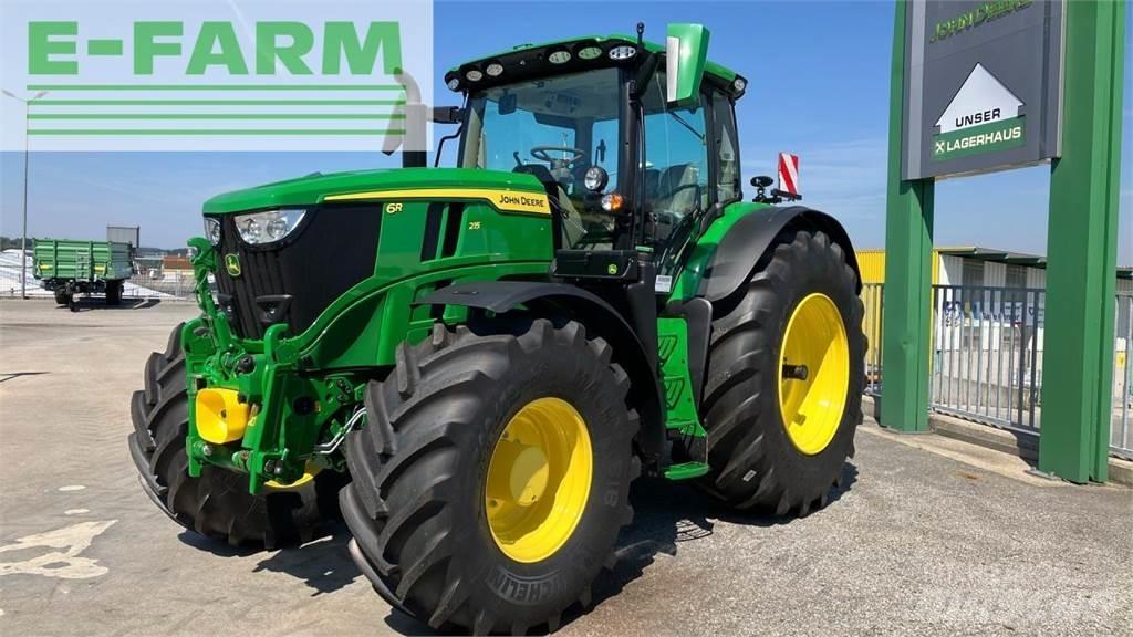 John Deere 6R 215 Traktoren