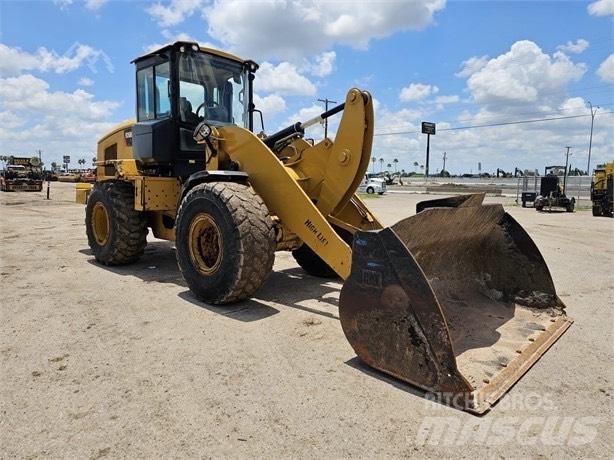 CAT 966M Radlader
