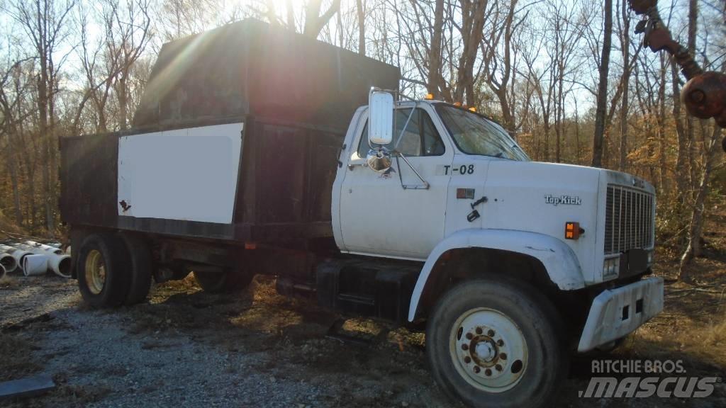 GMC Topkick Holztransportanhänger