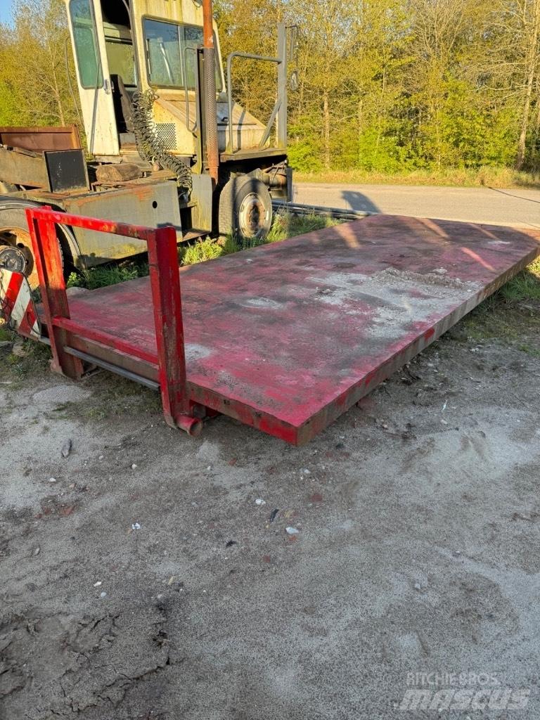  Andet Maskinlad Transport Sonstige