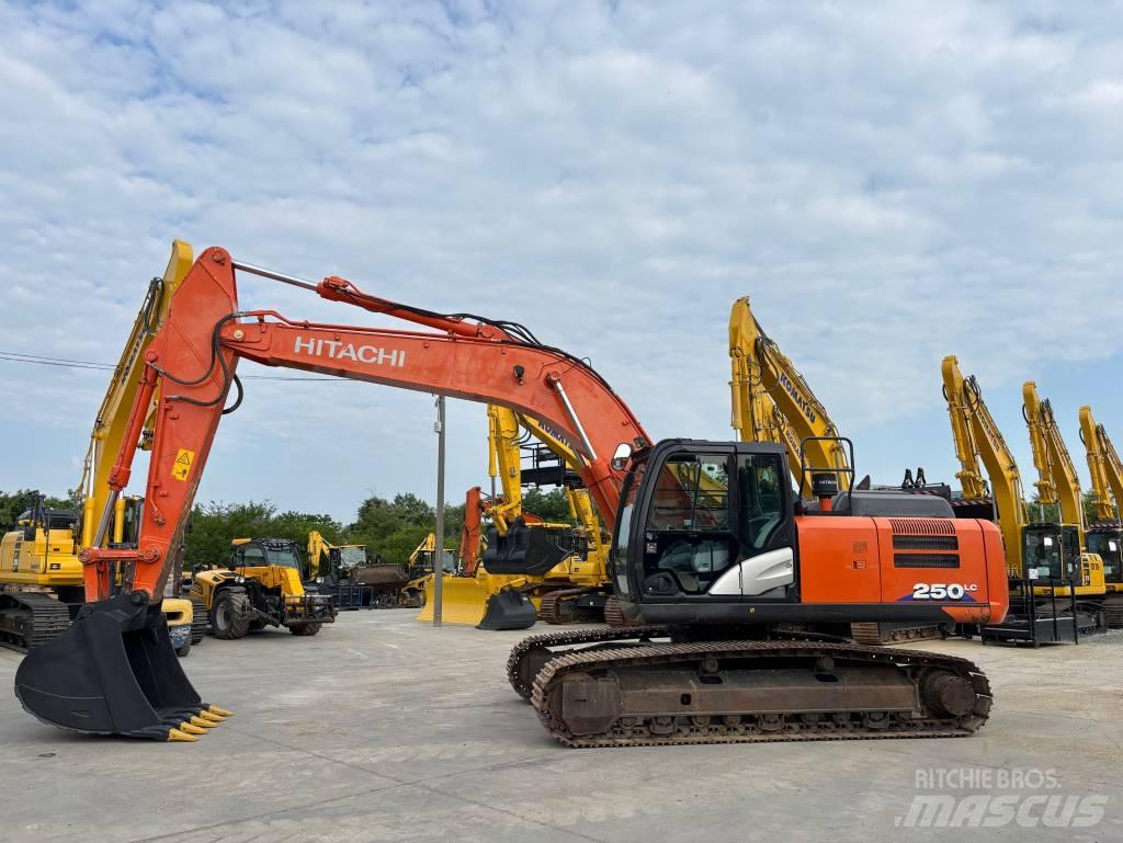 Hitachi ZX 250 LC-6 Raupenbagger