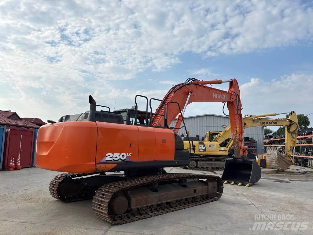 Hitachi ZX 250 LC-6 Raupenbagger