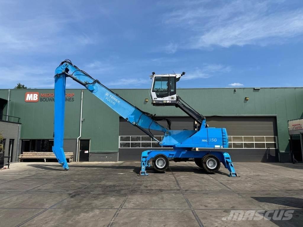 Fuchs MHL 350 Materialumschlag