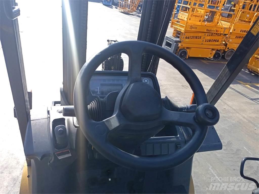 CAT DP18NTD Diesel Stapler