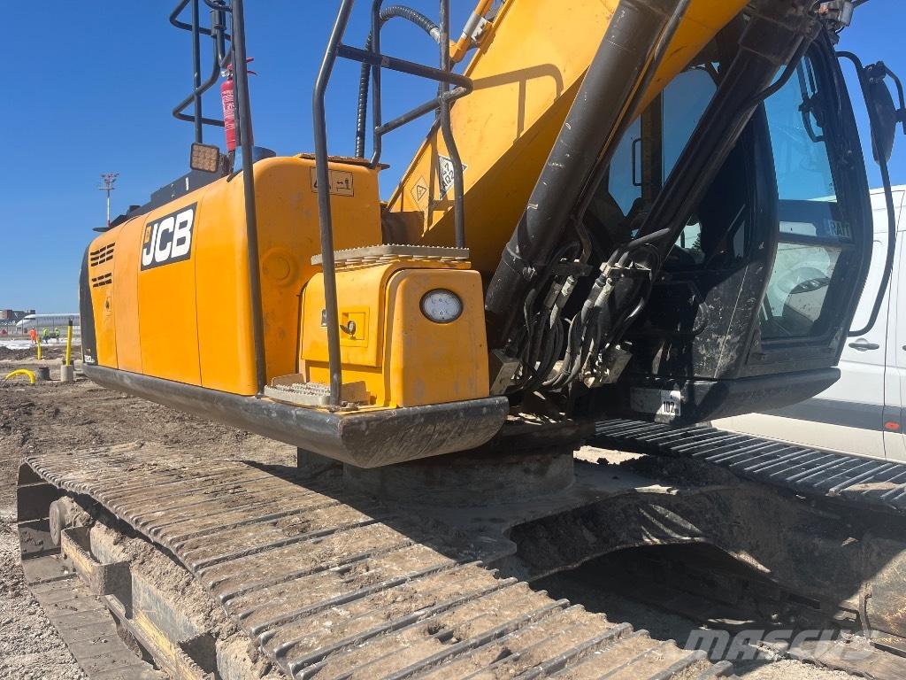 JCB JS 220 LC Raupenbagger