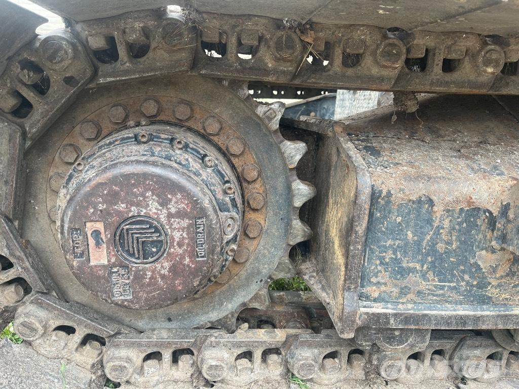 JCB JS 220 LC Raupenbagger
