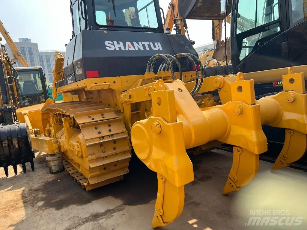 Shantui SD 22 Bulldozer