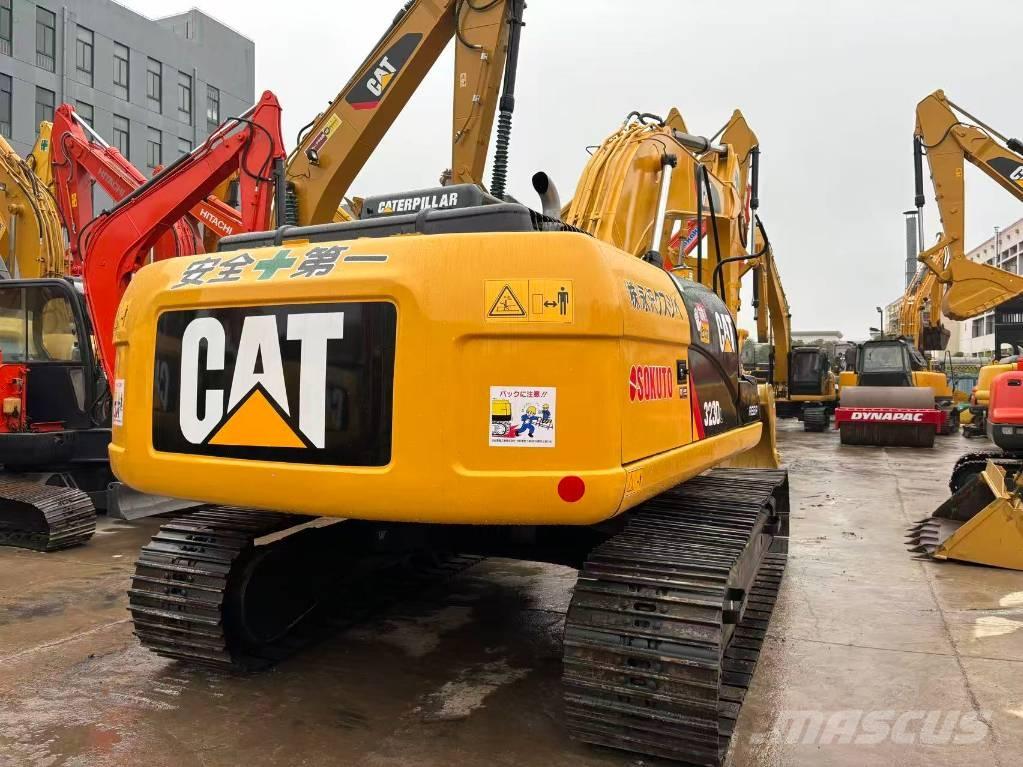 CAT 323 D L Raupenbagger
