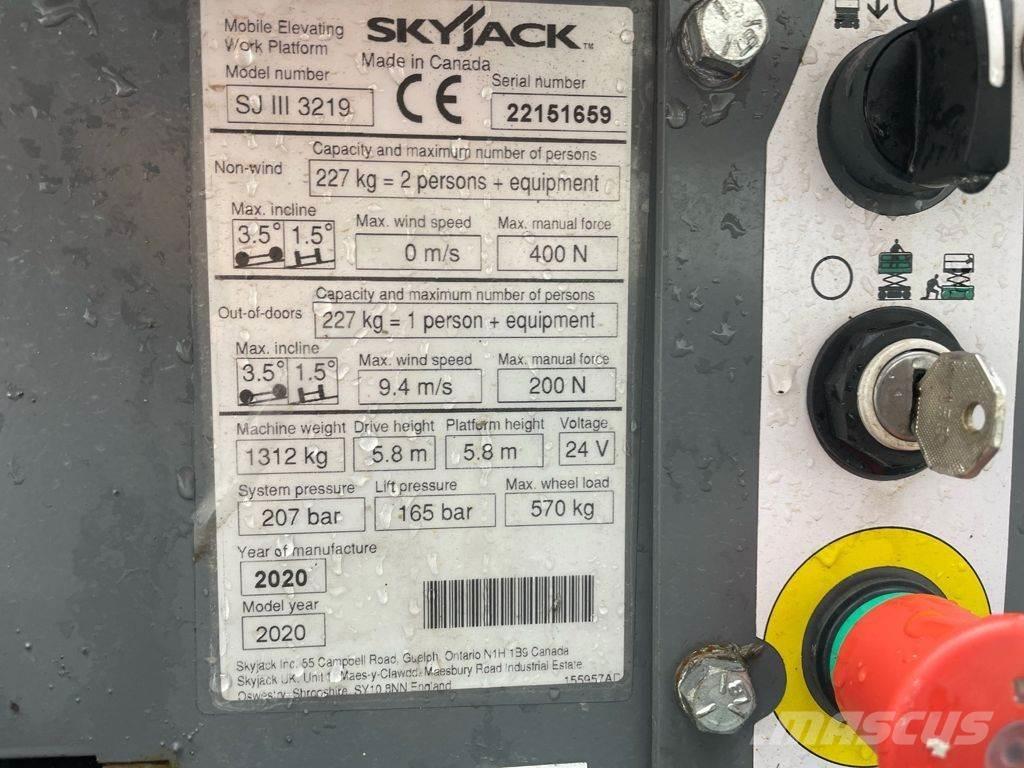 SkyJack SJ3219 Scheren-Arbeitsbühnen