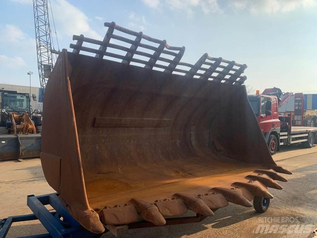 Volvo L350 F Schaufeln