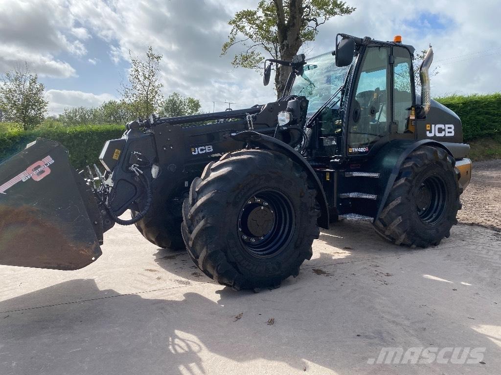 JCB TM420s Teleskoplader für Landwirtschaft