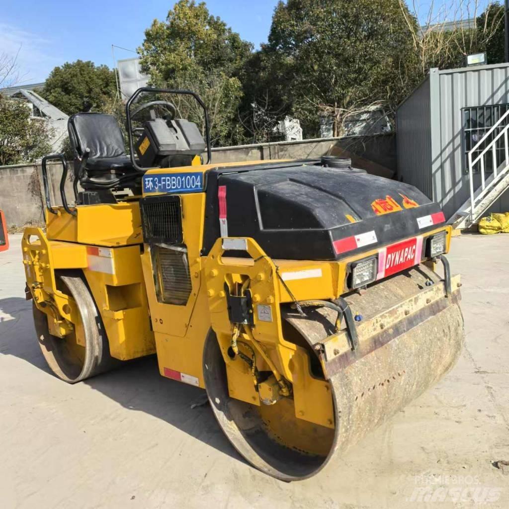 Dynapac CC 142 Tandemwalzen