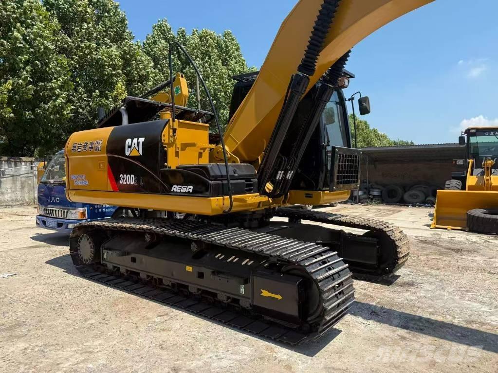CAT 320 D Raupenbagger