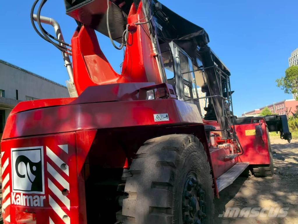 Kalmar DRF 450-60 Reach-Stacker