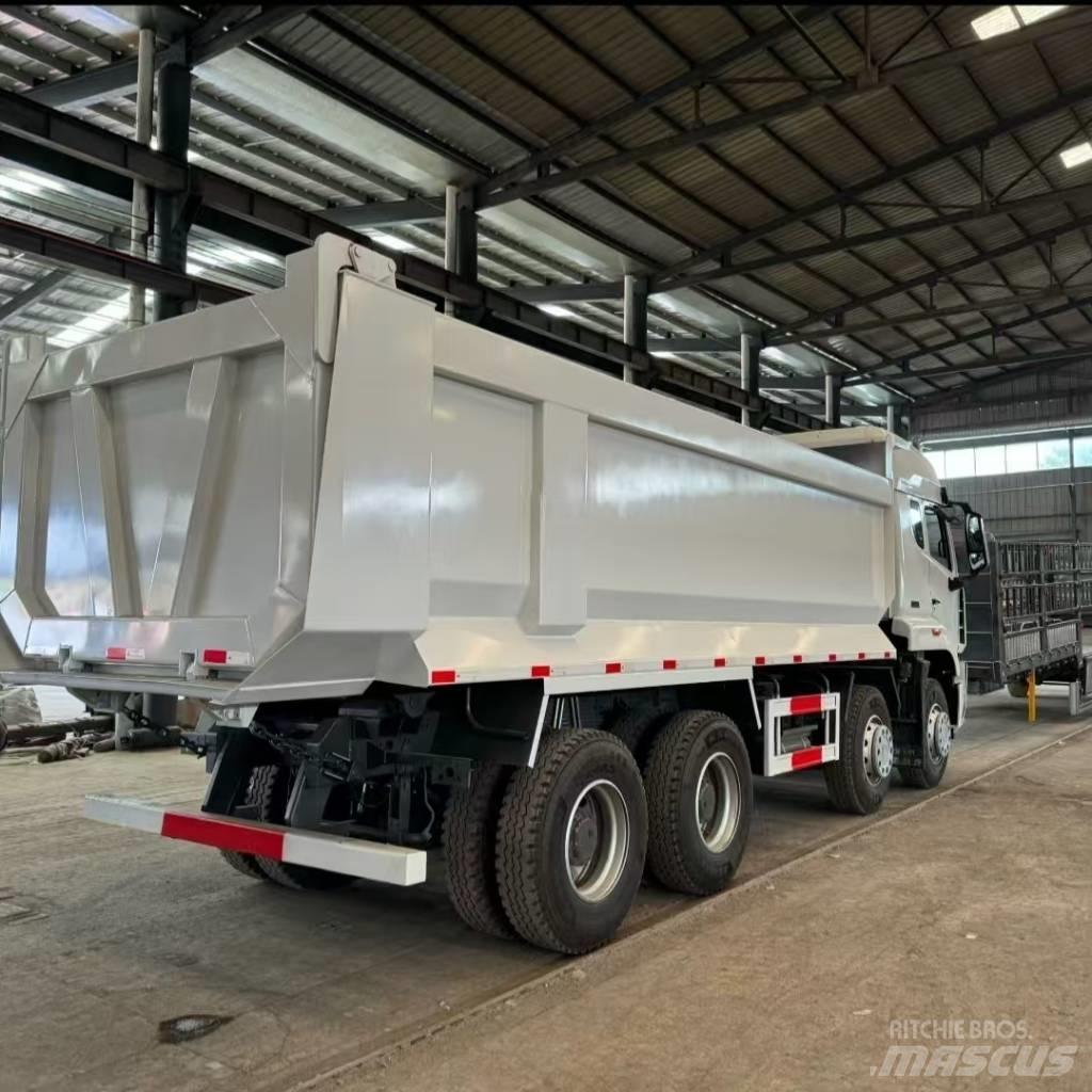 Howo 371 8x4 Kipper