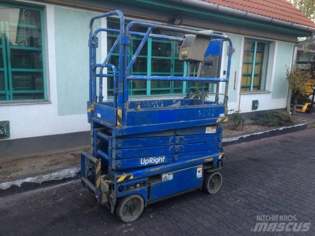 UpRight MX19    V-2783 Personenaufzüge