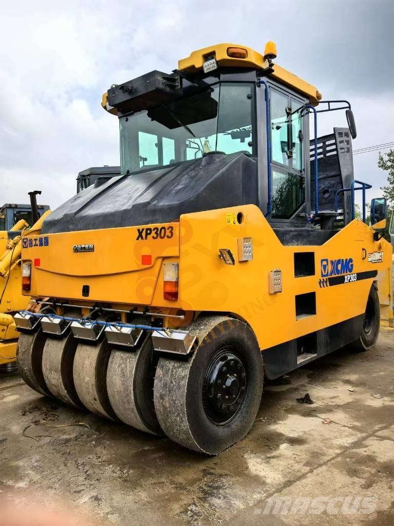 XCMG XP 303 Kombiwalzen