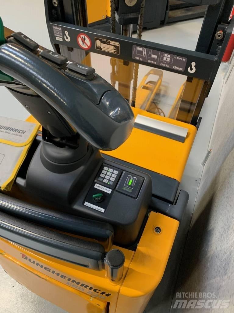 Jungheinrich ERD 220 Deichselstapler