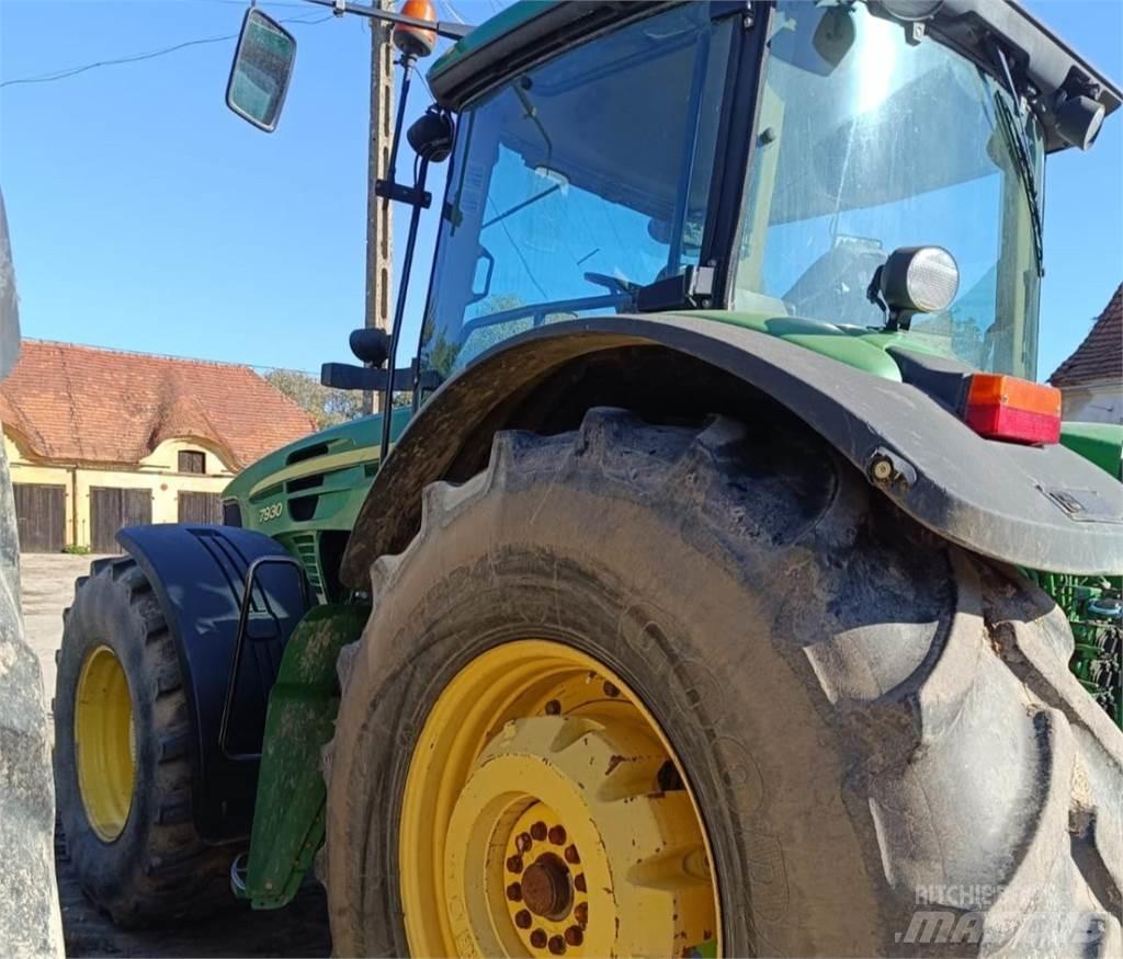 John Deere 7930 Traktoren
