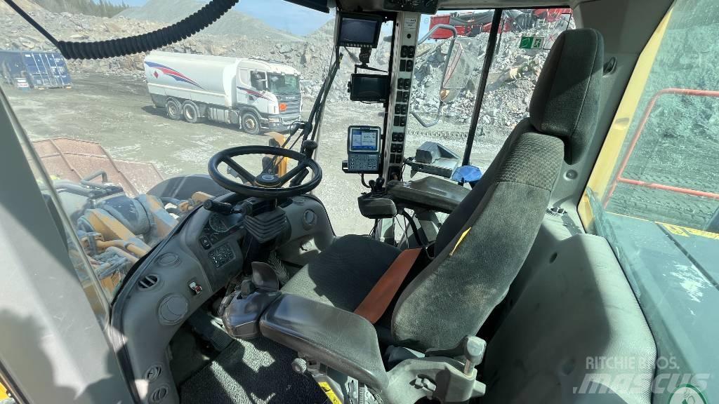 Volvo L 260 H Radlader