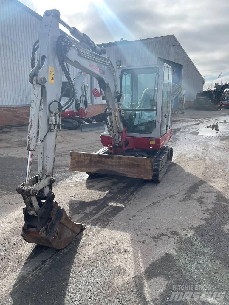 Takeuchi TB 235 Minibagger < 7t