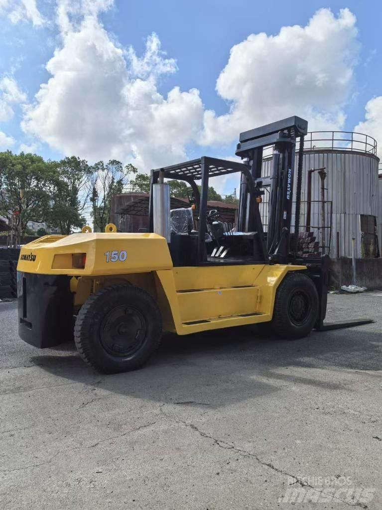 Komatsu FD150-7 Diesel Stapler