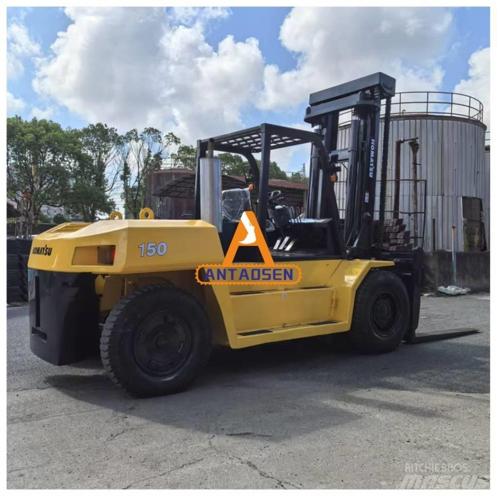 Komatsu FD150-7 Diesel Stapler