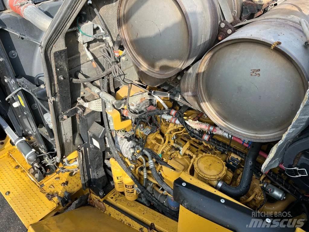 CAT 966M Radlader