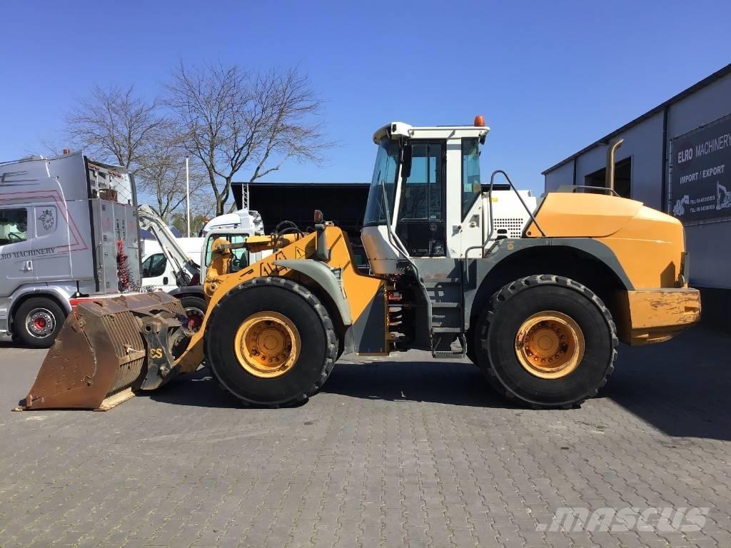Liebherr L 544 Radlader