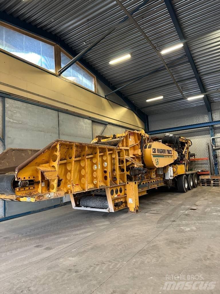 CBI 8400 Schredder