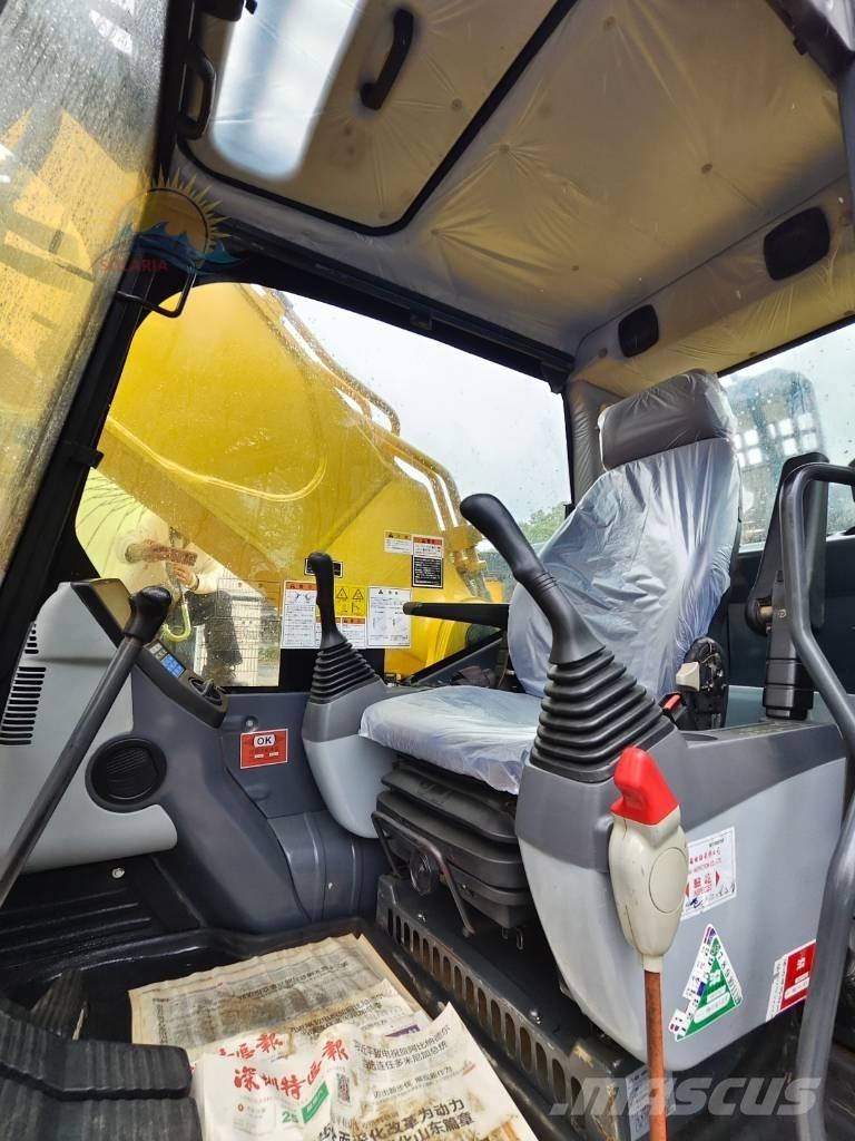 Komatsu PC 400-8 R Raupenbagger