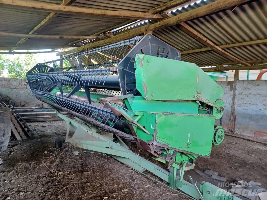 Deutz-Fahr 4075 H Mähdrescher
