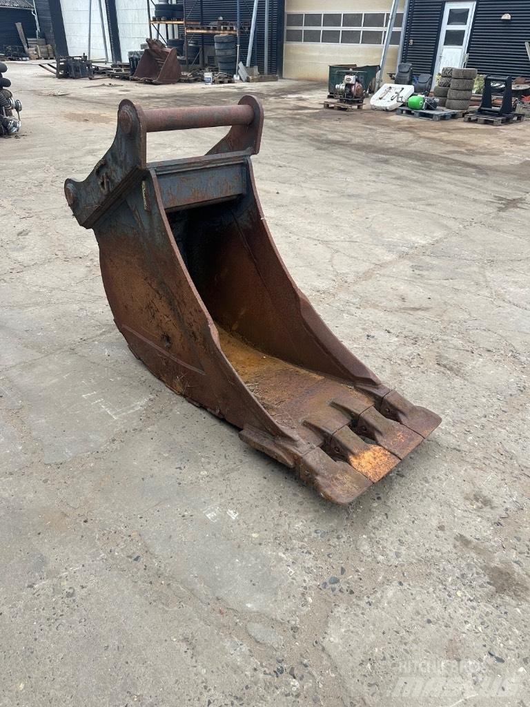  Andet S80 graveskovl Schaufeln
