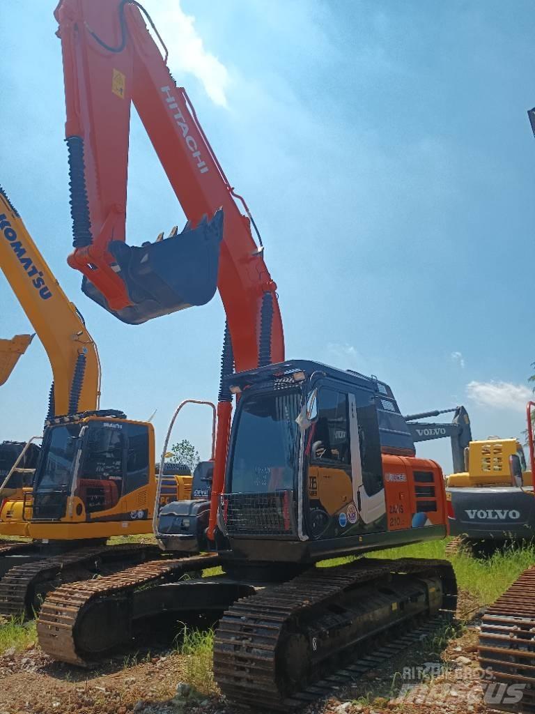 Hitachi ZX 210 Materialumschlag