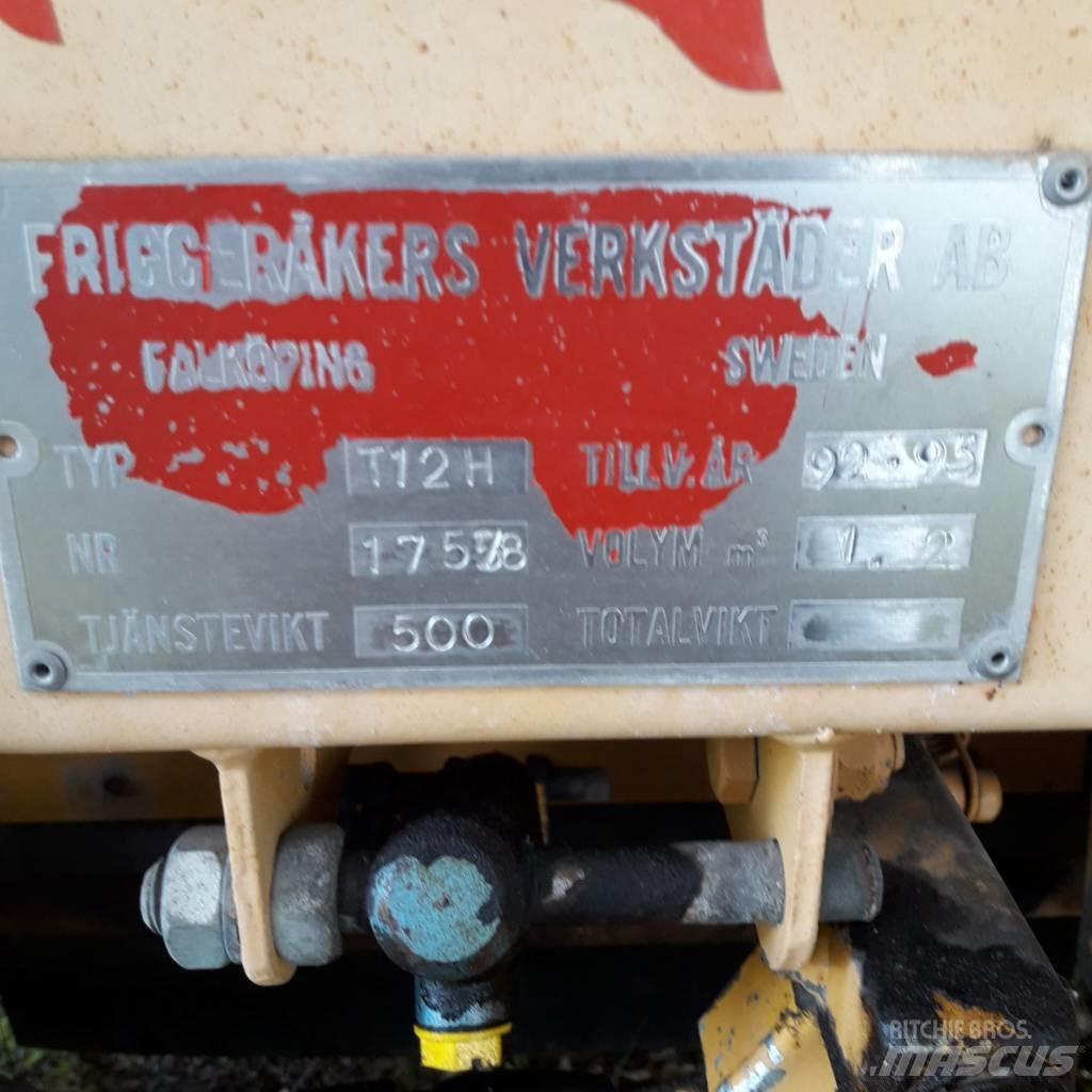Falköping T12H Sand- und Salzstreuer