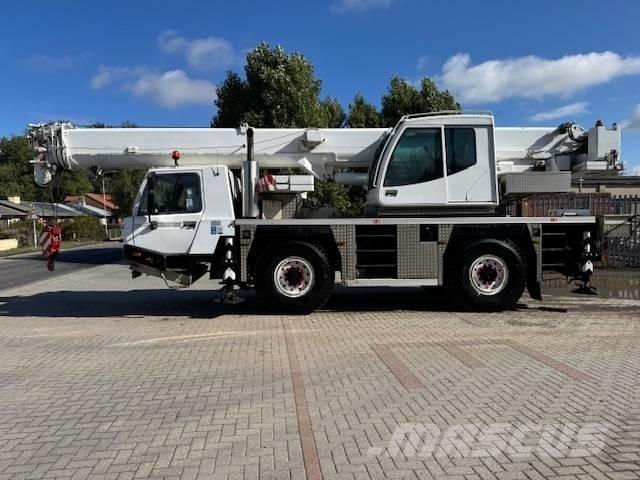 Tadano ATF 40-2 All-Terrain-Krane
