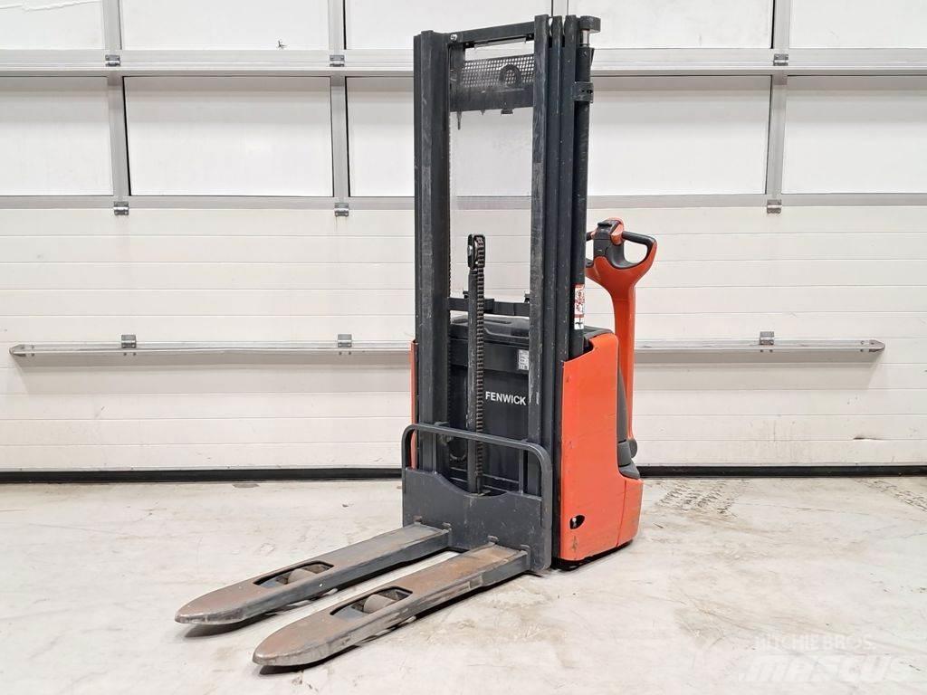 Linde L10 Deichselstapler