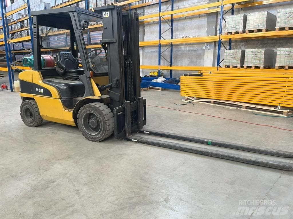 CAT CAT GP30N Gas Stapler