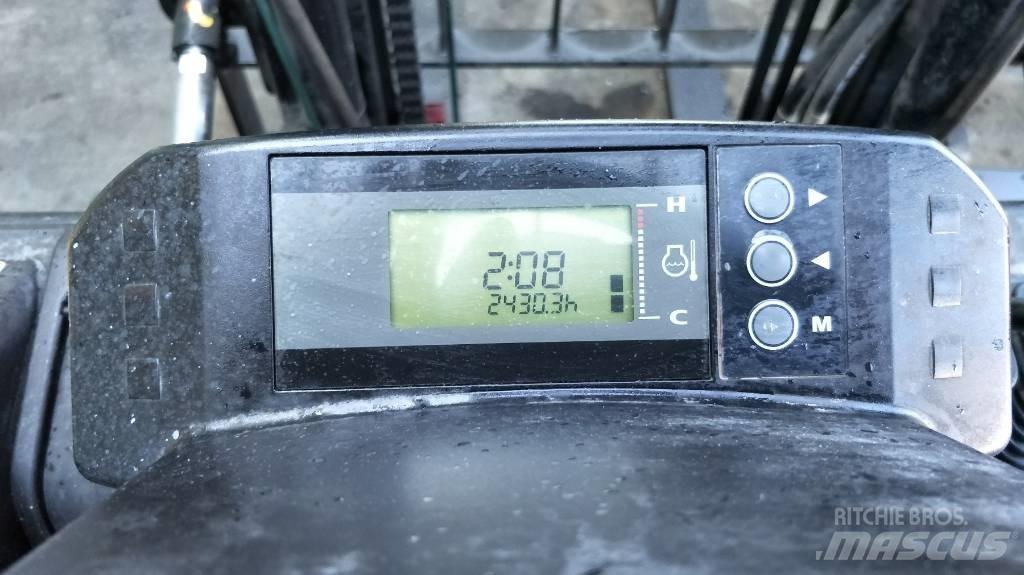 Hyster H2.5XT Gas Stapler