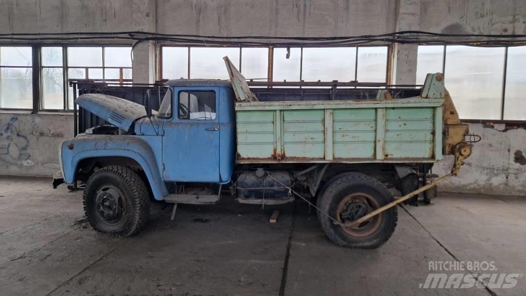ZIL 496210 Kipper