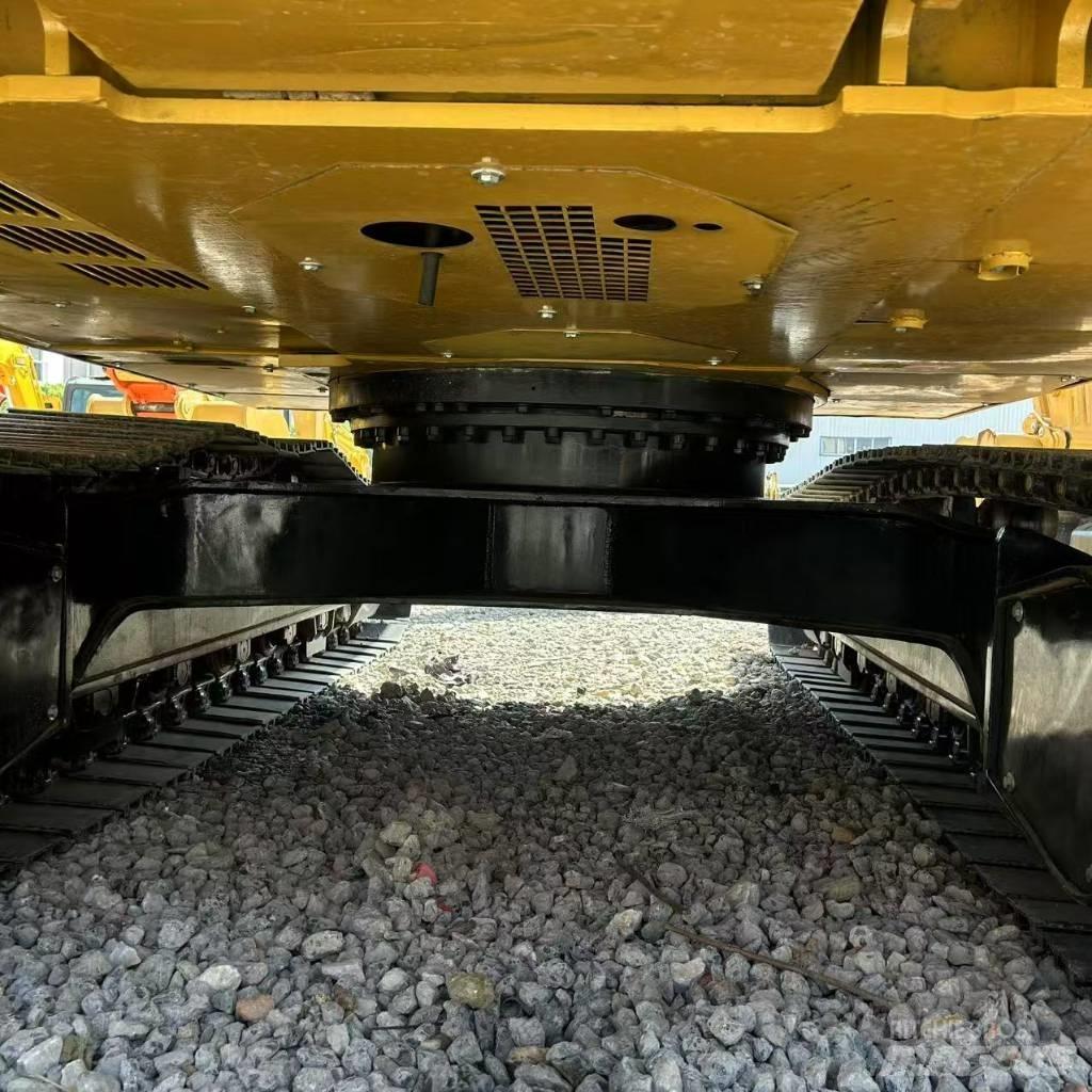 CAT 324D2L Raupenbagger