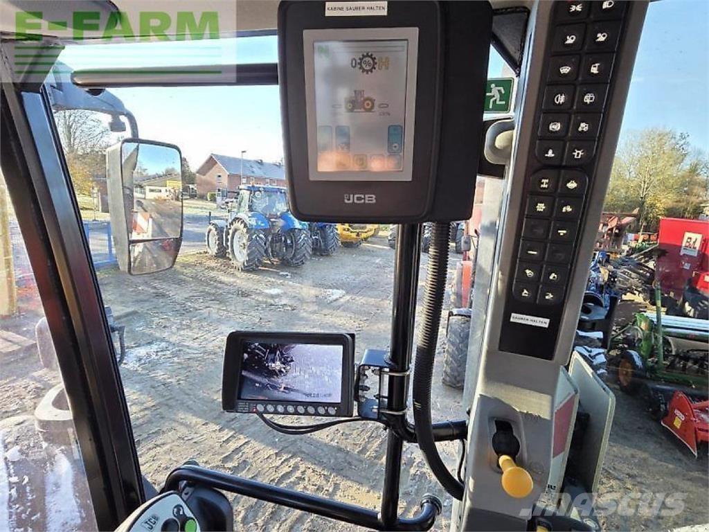 JCB fastrac 8330 Traktoren