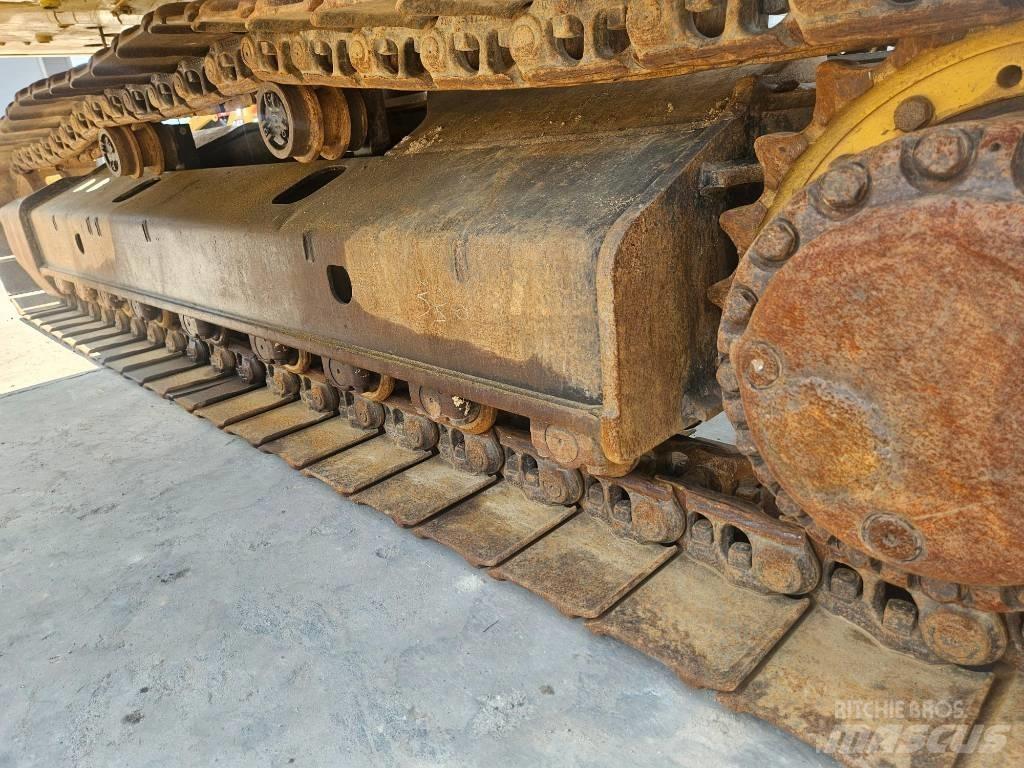 CAT 330 Raupenbagger