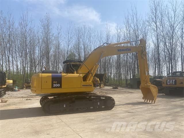 Komatsu PC200-7 Raupenbagger