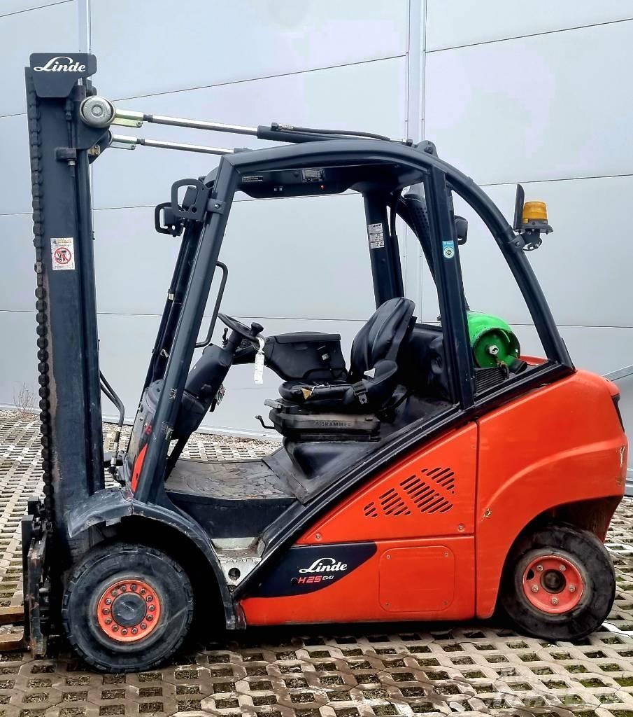Linde H 25 T - 02 Gas Stapler