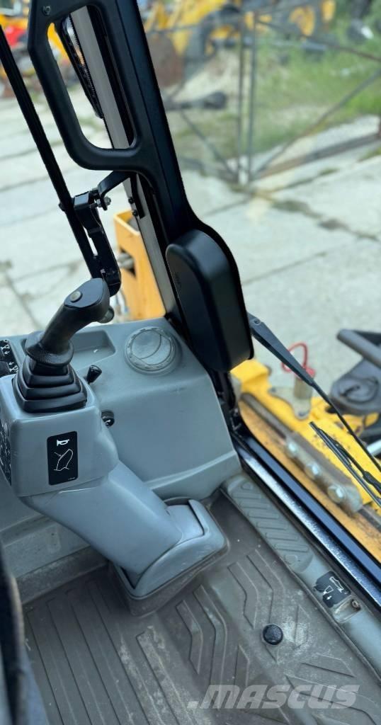 Volvo BL71, JOYSTICK Baggerlader